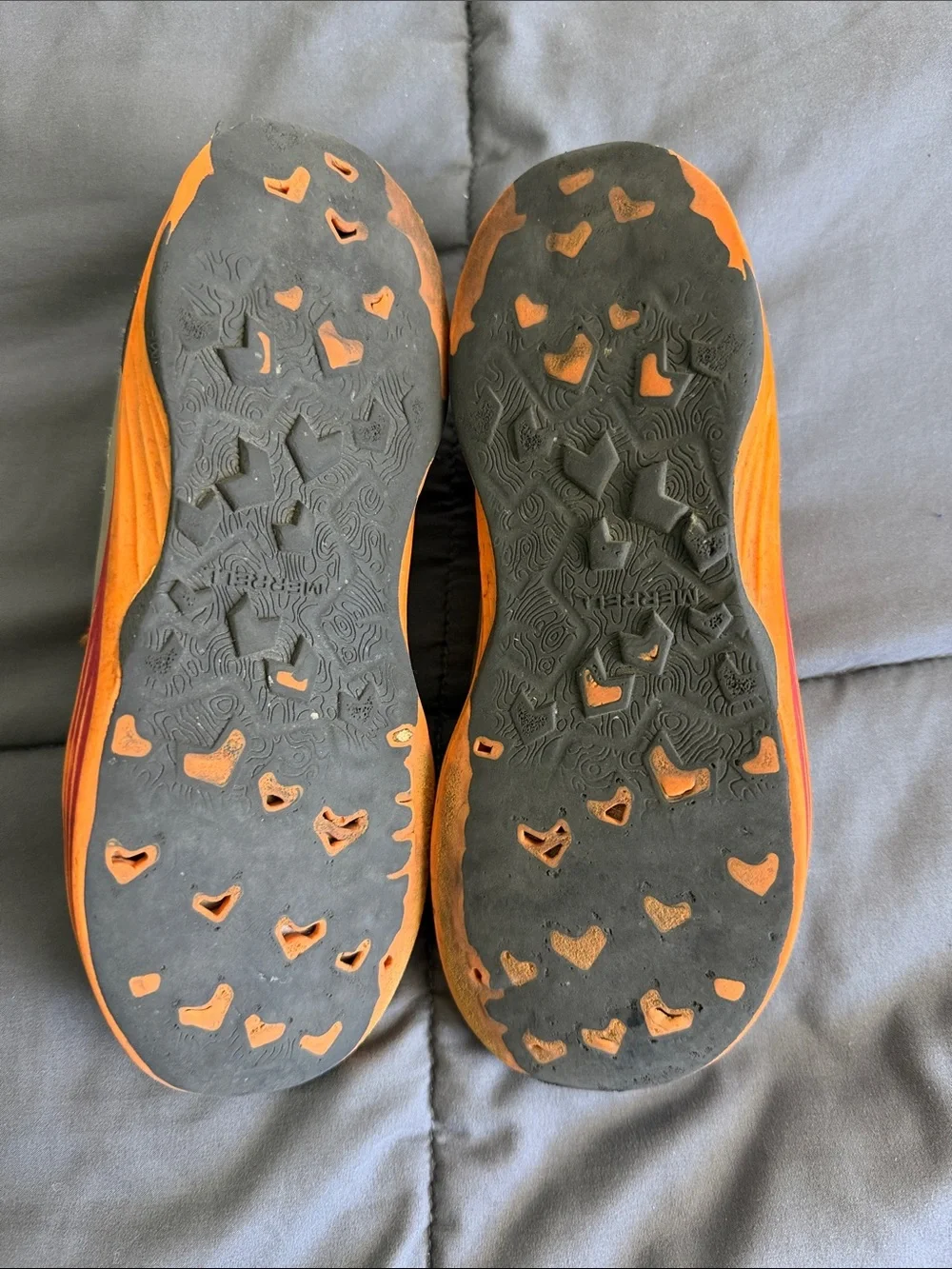 Agility peak KDS SIZE 3M Merrell Kids Orange and Black Trail Sneakers